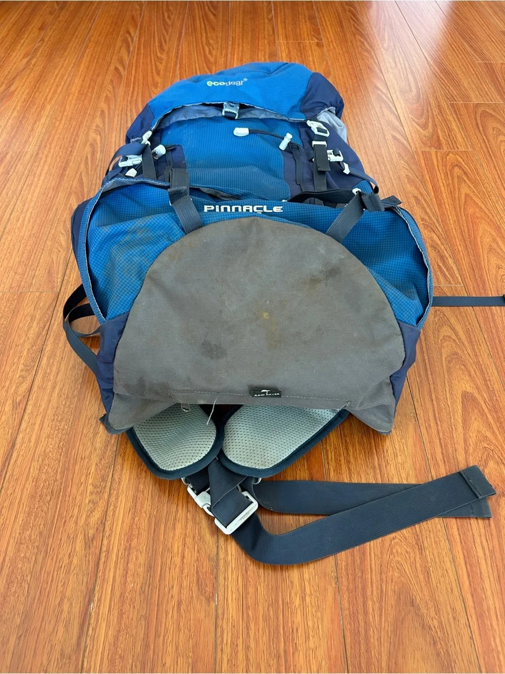 EcoGear Pinnacle 60L Hiking Backpack